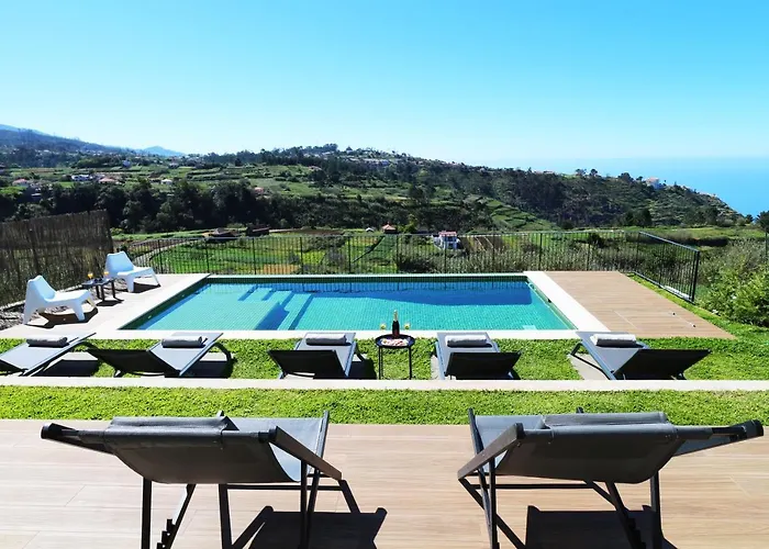 Beautiful Bella 3 Bedrooms Stunning Sea Views * Calheta (Madeira)