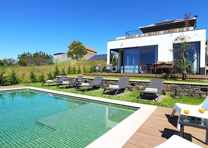 Villa Beautiful Bella 3 Bedrooms Stunning Sea Views *