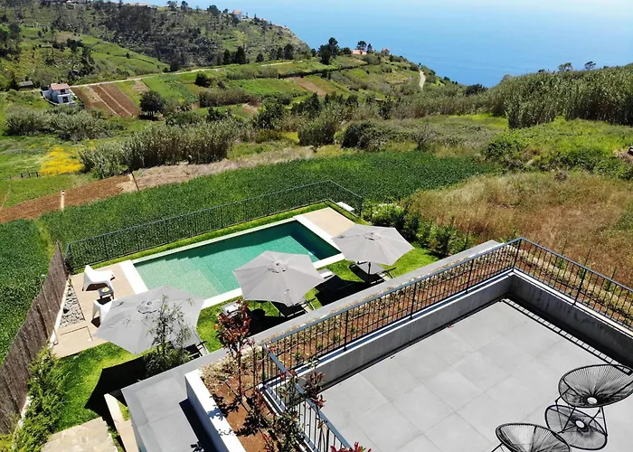 Beautiful Bella 3 Bedrooms Stunning Sea Views